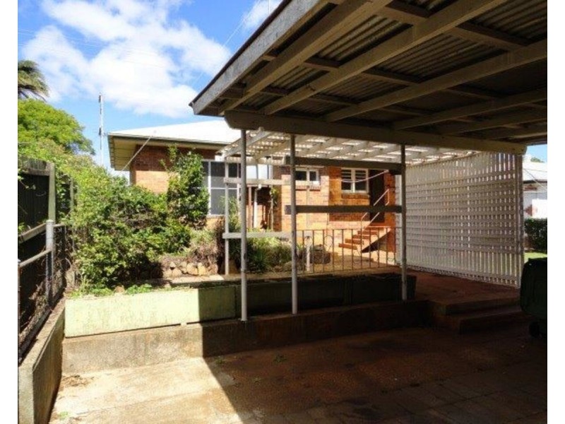 205 South Street, South Toowoomba QLD 4350
