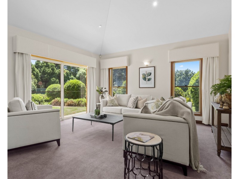 5 Donaghy Court, Middle Ridge QLD 4350