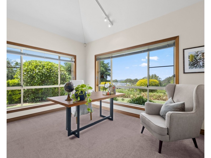 5 Donaghy Court, Middle Ridge QLD 4350