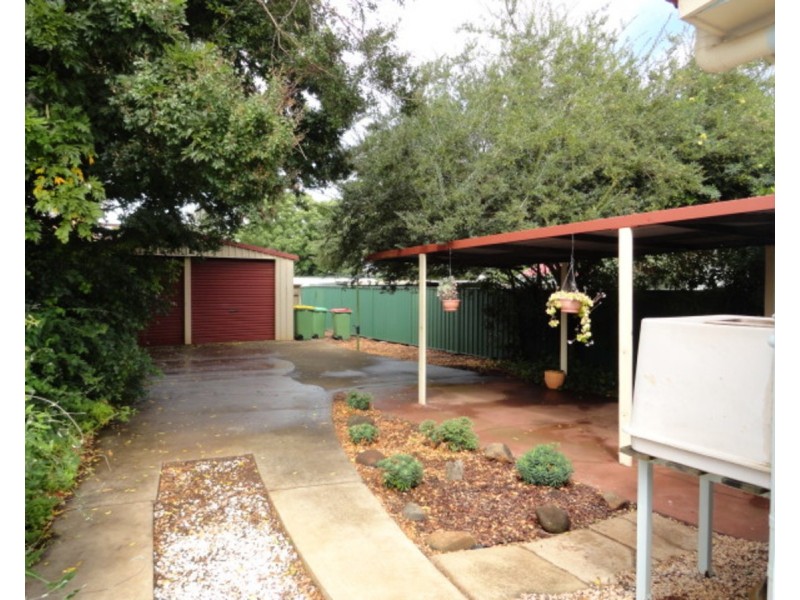 18 Lilley Street, East Toowoomba QLD 4350