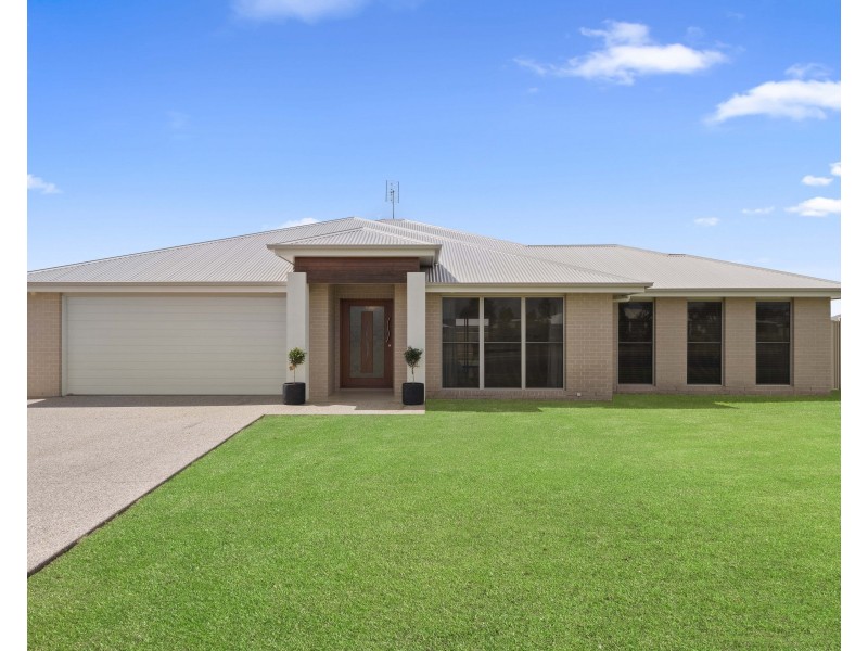 22 Ridge Drive, Cambooya QLD 4358