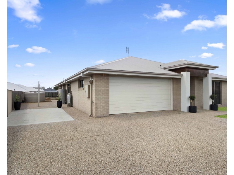 22 Ridge Drive, Cambooya QLD 4358