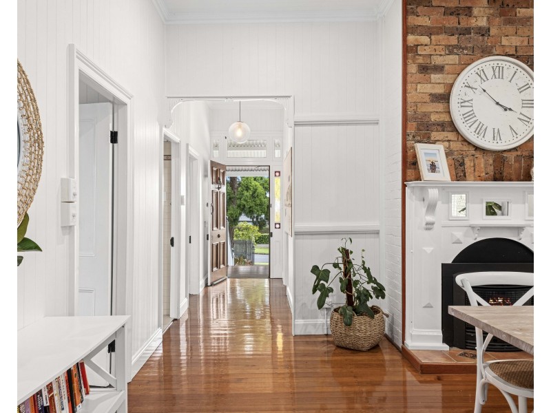 49 Ipswich Street, East Toowoomba QLD 4350
