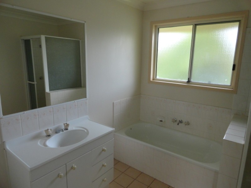 3/1 Rebecca Court, Kearneys Spring QLD 4350