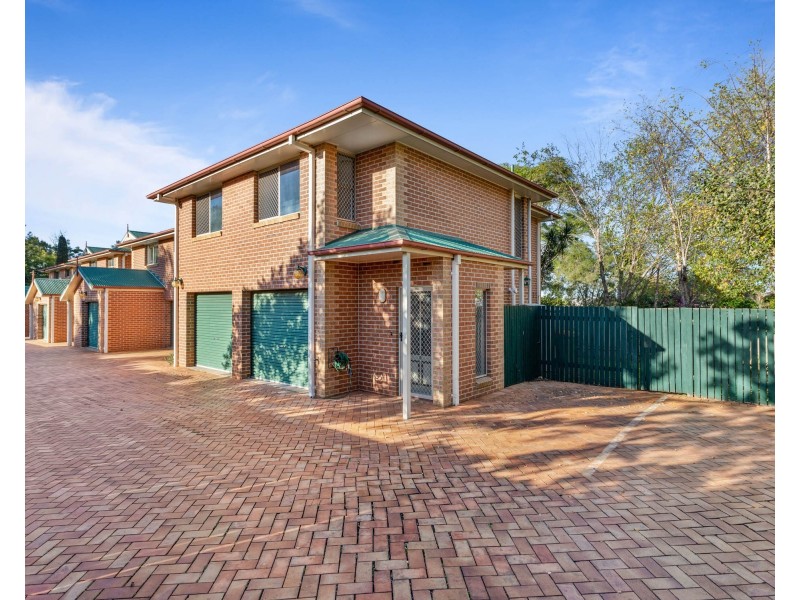 8/150 Russell Street, Newtown QLD 4350