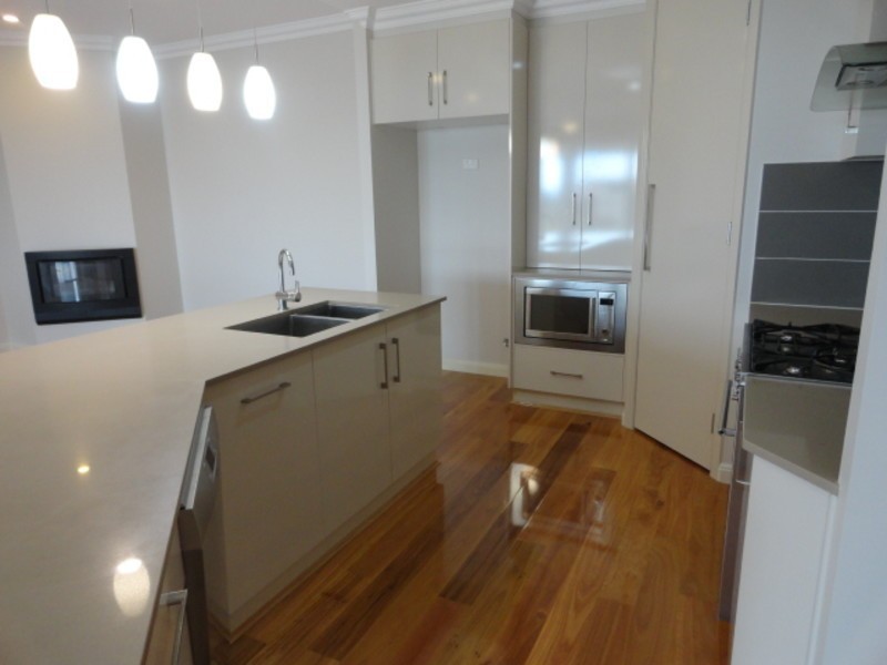 Unit 1/21 KEARNEY STREET, Kearneys Spring QLD 4350
