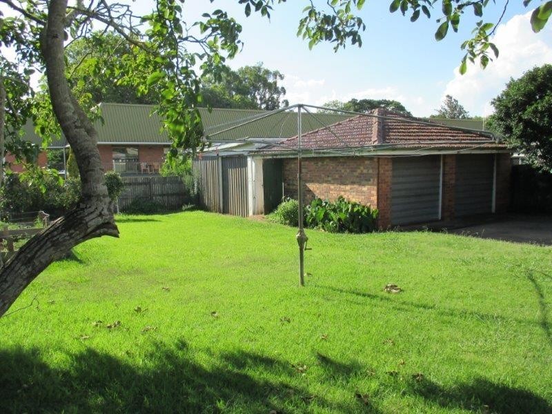 79 Curzon Street, East Toowoomba QLD 4350