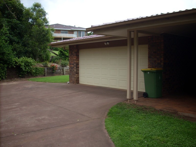 219 Rowbotham Street, Middle Ridge QLD 4350