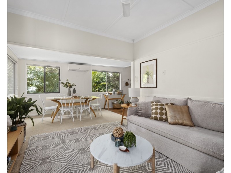 30 Geoffrey Street, Mount Lofty QLD 4350