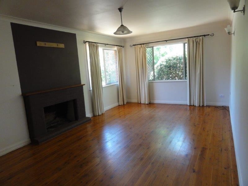 51 Crown Street, Rangeville QLD 4350