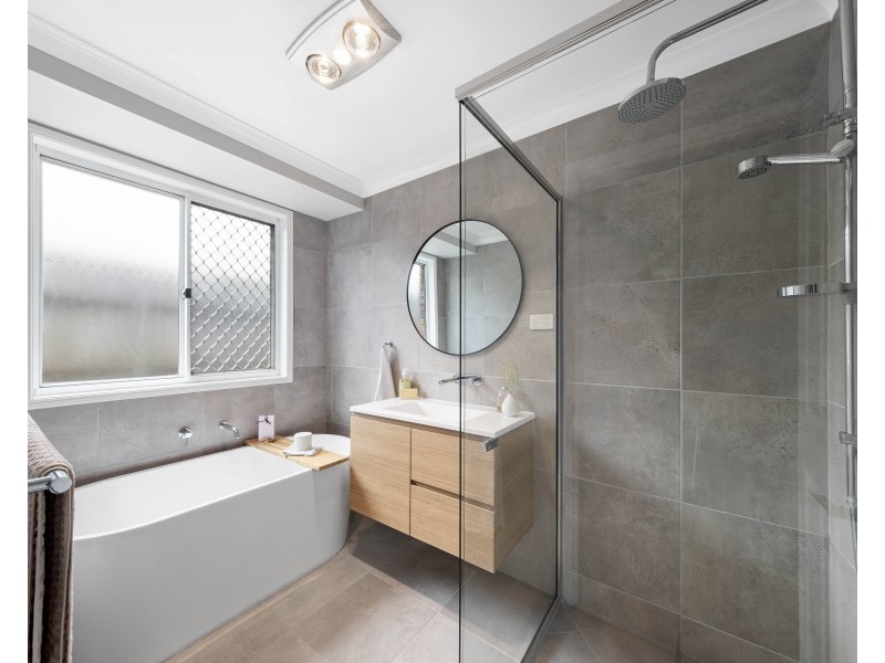 20 Freyling Court, Kearneys Spring QLD 4350