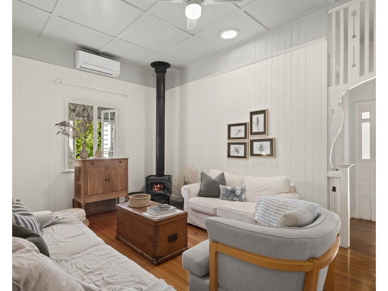 157 Bridge Street, North Toowoomba QLD 4350