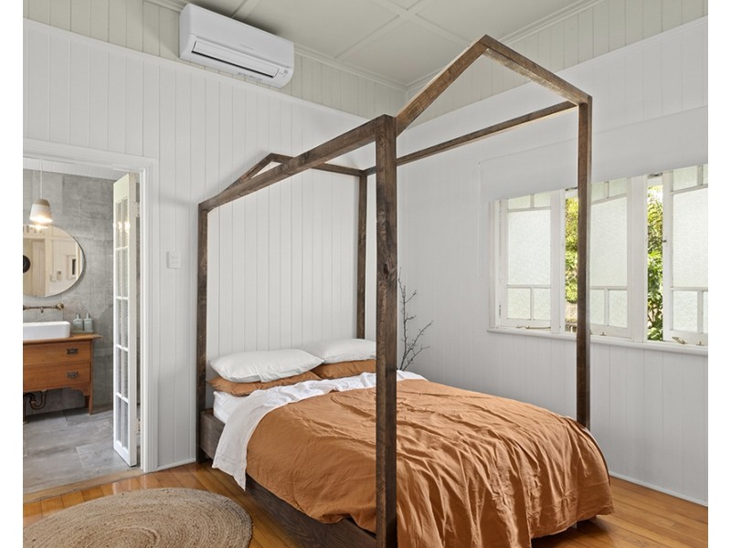 157 Bridge Street, North Toowoomba QLD 4350