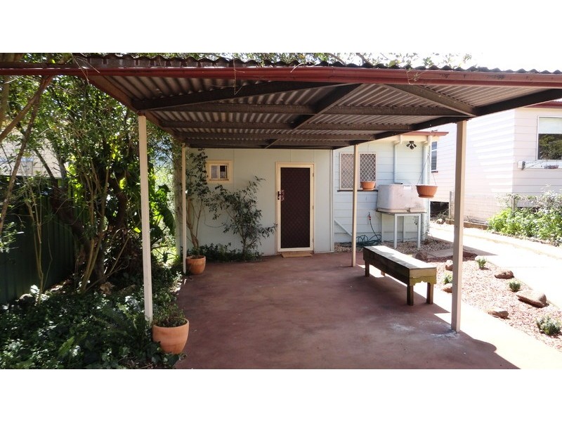 18 Lilley Street, East Toowoomba QLD 4350