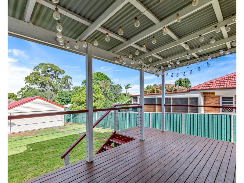 16 Helen Street, Newtown QLD 4350