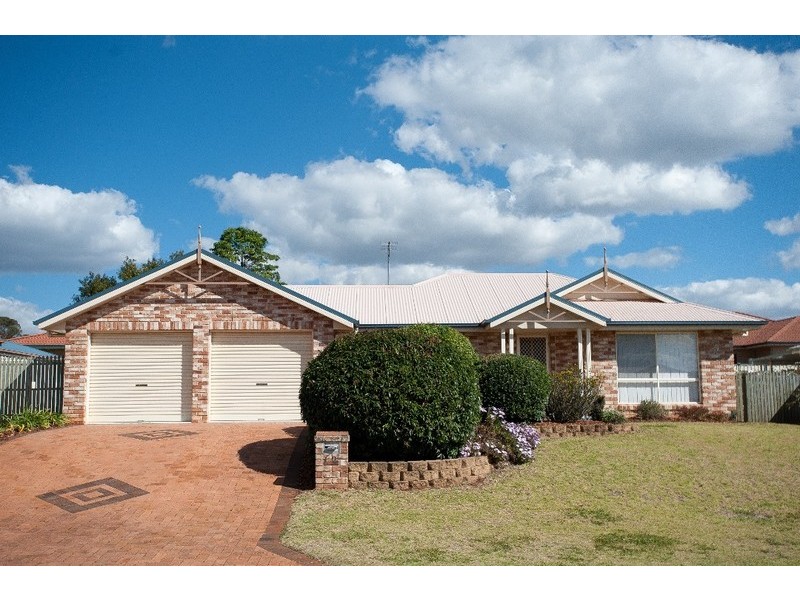 12 Willmington Court, Toowoomba City QLD 4350