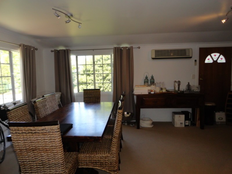 310 ALDERLEY STREET, Kearneys Spring QLD 4350
