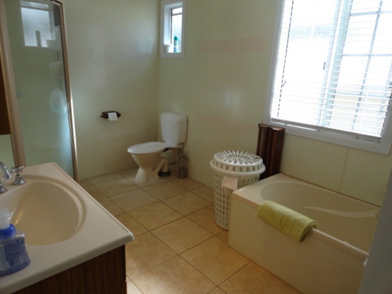 310 ALDERLEY STREET, Kearneys Spring QLD 4350