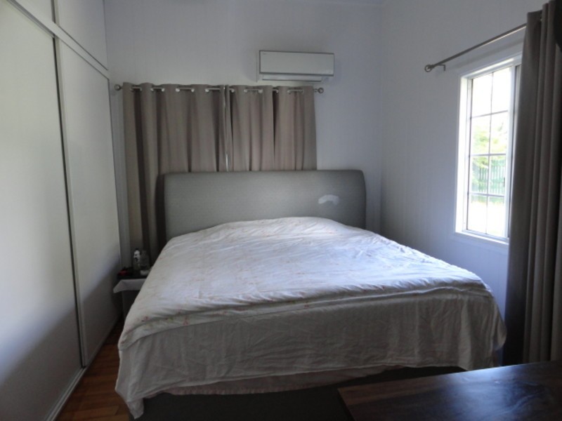 310 ALDERLEY STREET, Kearneys Spring QLD 4350