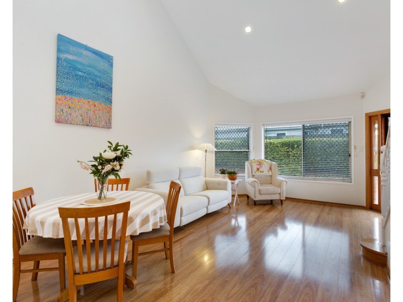 2/60 Crown Street, Rangeville QLD 4350