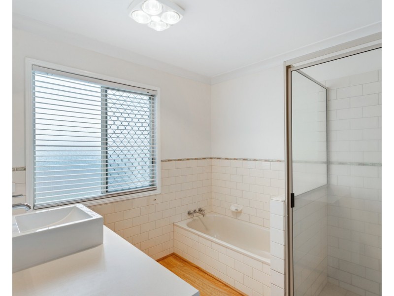 2/60 Crown Street, Rangeville QLD 4350