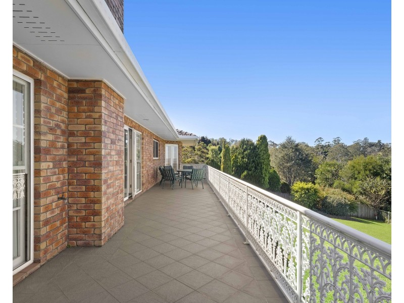 10 Golf Course Drive, Middle Ridge QLD 4350
