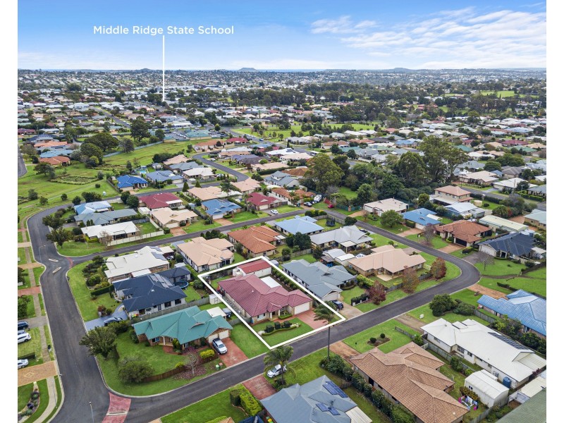 3 Weis Crescent, Middle Ridge QLD 4350