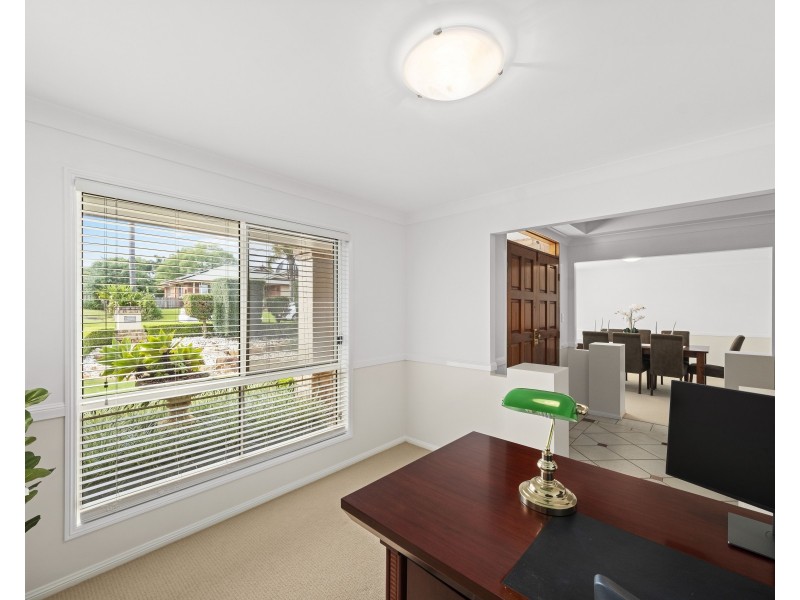 3 Weis Crescent, Middle Ridge QLD 4350