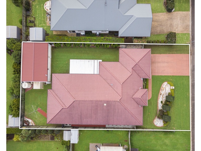 3 Weis Crescent, Middle Ridge QLD 4350