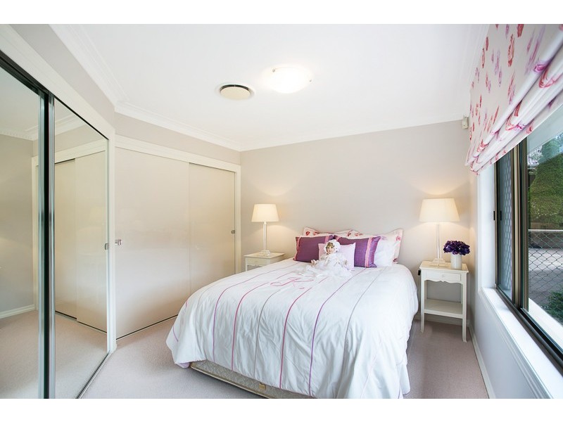 215 Rowbotham Street, Middle Ridge QLD 4350