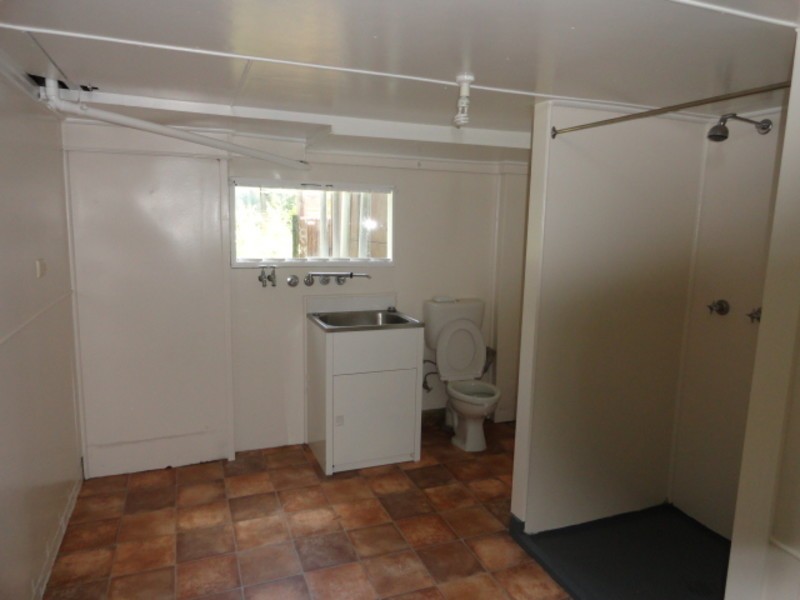 331 West Street, Harristown QLD 4350