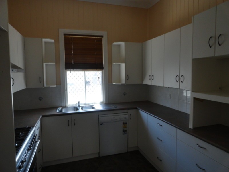 14 Vacy, Newtown QLD 4350