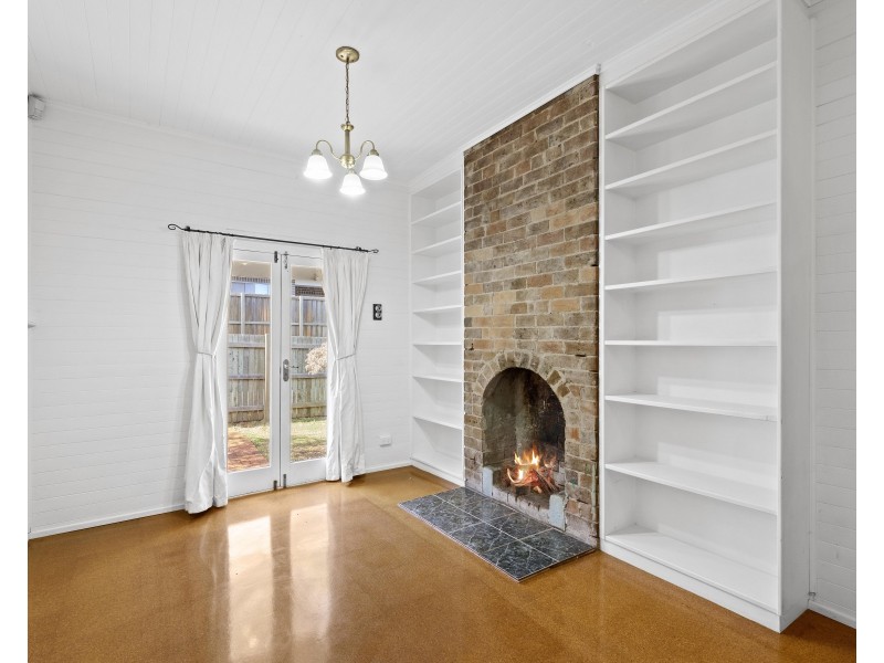 1/4 Walton Street, North Toowoomba QLD 4350