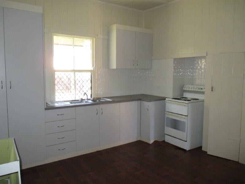 8 Moffatt Street, Toowoomba City QLD 4350