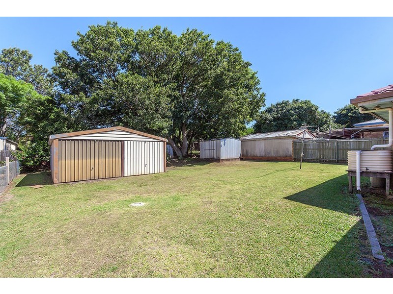 10 Jonathan Street, Rockville QLD 4350