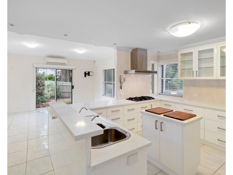 2/3 Mayes Street, East Toowoomba QLD 4350