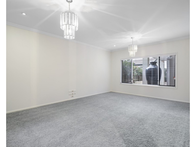 2/3 Mayes Street, East Toowoomba QLD 4350
