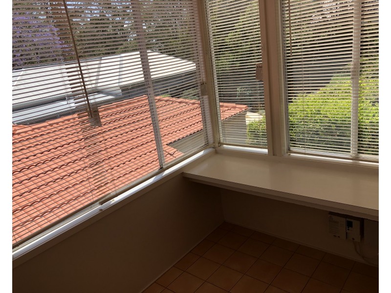 8 Fairholme Street, East Toowoomba QLD 4350