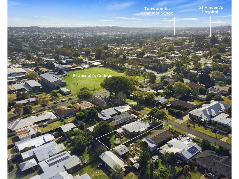 12 Adina Street, Rangeville QLD 4350
