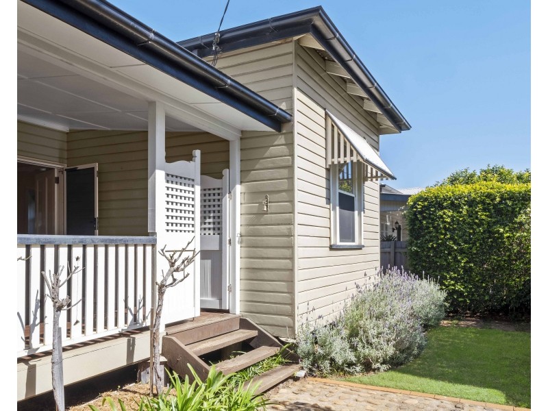 6 Argyle Street, East Toowoomba QLD 4350