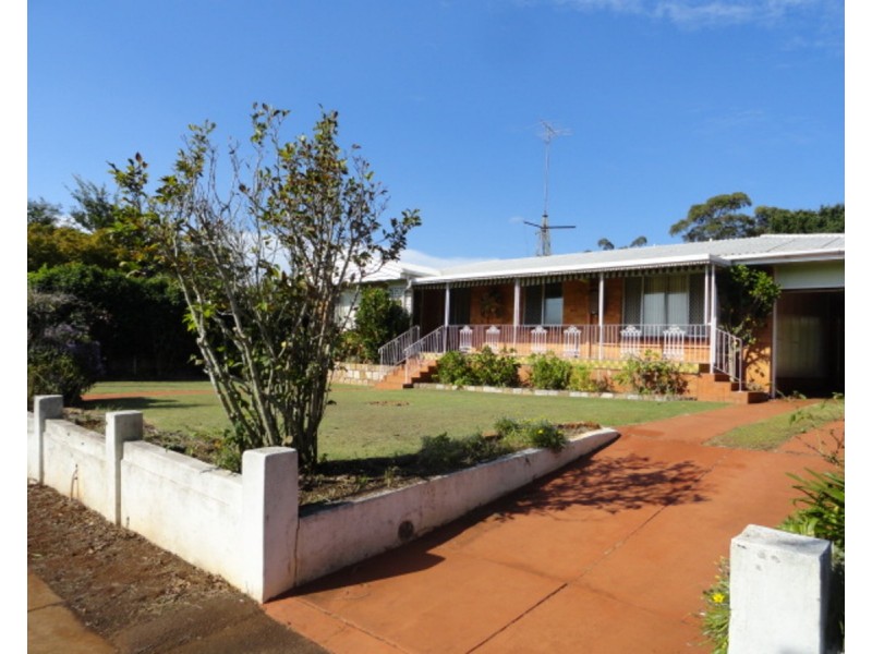 778 Ruthven Street, South Toowoomba QLD 4350