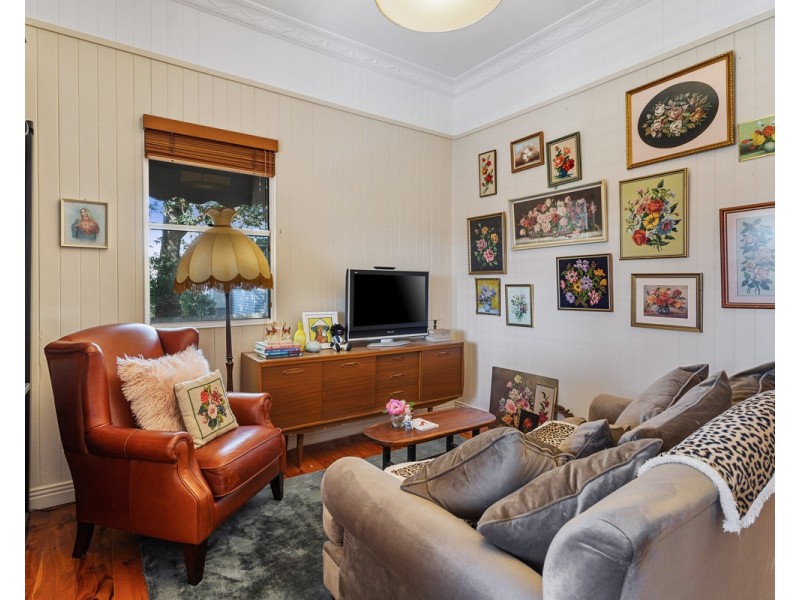 200 Russell Street, Newtown QLD 4350