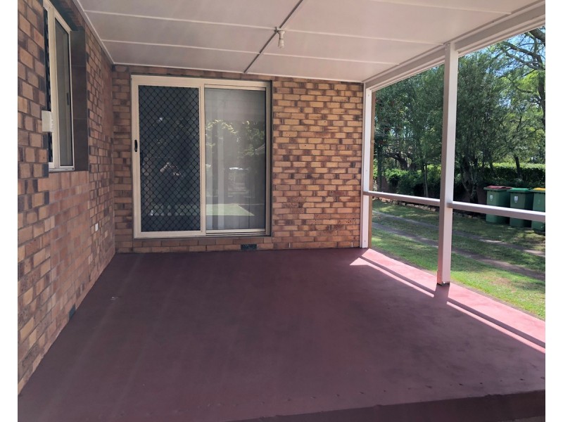 16 Crown Street, Rangeville QLD 4350