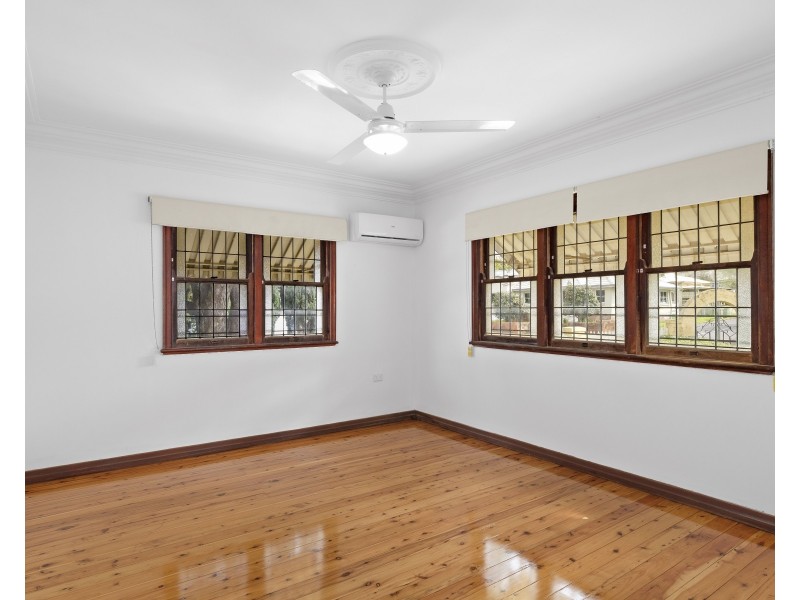 126 Bridge Street, East Toowoomba QLD 4350