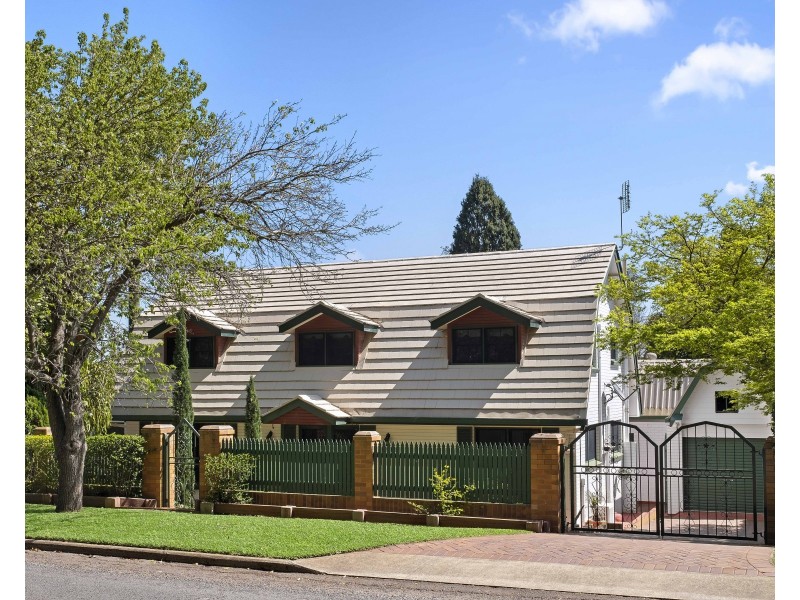 1a Dawnie Street, East Toowoomba QLD 4350