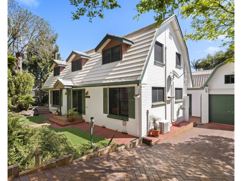 1a Dawnie Street, East Toowoomba QLD 4350