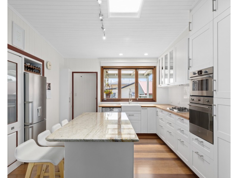 7 Wyndham Street, North Toowoomba QLD 4350