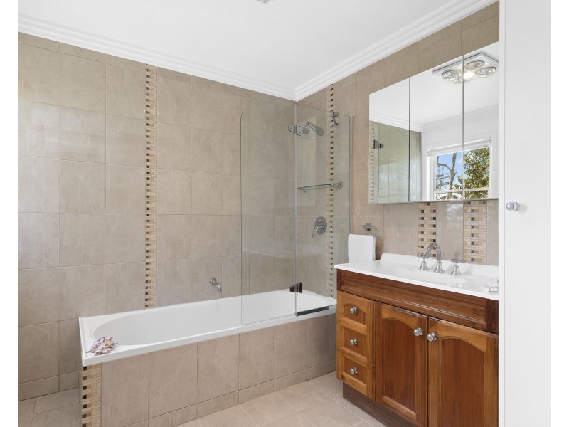 7 Wyndham Street, North Toowoomba QLD 4350