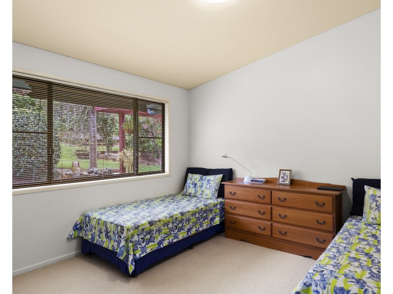 15 Robertson Crescent, Prince Henry Heights QLD 4350