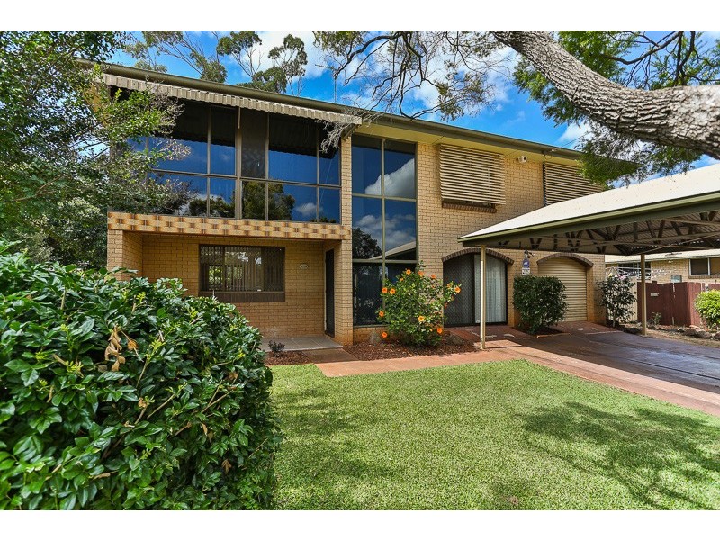 2 Arlaw Street, Centenary Heights QLD 4350